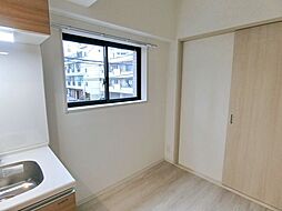 JR中央線 立川駅 徒歩6分の賃貸マンション 4階1Kのリビング/ダイニング