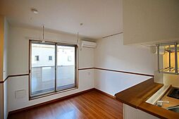 エスト野口町 206 2階1LDKのリビング/ダイニング