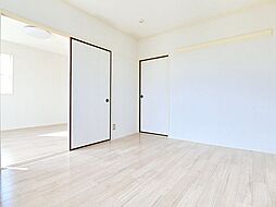 ベルグハウゼ 205 2階2DKのリビング/ダイニング