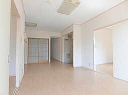 第2宝伊ビル 302 3階3LDKのリビング/ダイニング