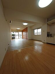 都営新宿線 曙橋駅 徒歩1分の賃貸マンション 8階ワンルームのリビング/ダイニング