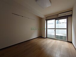 東京メトロ丸ノ内線 四谷三丁目駅 徒歩4分の賃貸マンション 3階ワンルームのリビング/ダイニング