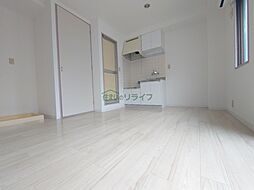 東京メトロ南北線 市ケ谷駅 徒歩4分の賃貸マンション 1階ワンルームのリビング/ダイニング