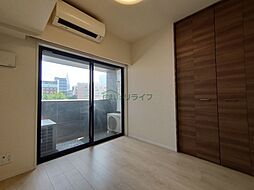 東京メトロ丸ノ内線 新宿三丁目駅 徒歩3分の賃貸マンション 10階2DKのリビング/ダイニング