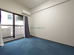 東京メトロ東西線 九段下駅 徒歩4分の賃貸マンション 3階ワンルームのリビング/ダイニング