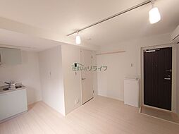 東京メトロ南北線 東大前駅 徒歩5分の賃貸マンション 4階ワンルームのリビング/ダイニング