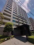 本郷三丁目駅より徒歩4分 12階 築16年2ヶ月の賃貸物件