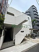 グリーンハイツ本郷 1階 築42年の賃貸物件
