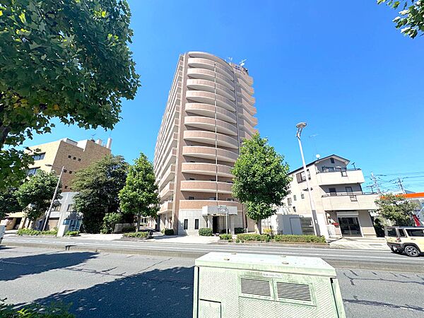 apartment 埼玉県熊谷市銀座３丁目61-1
地図を見る