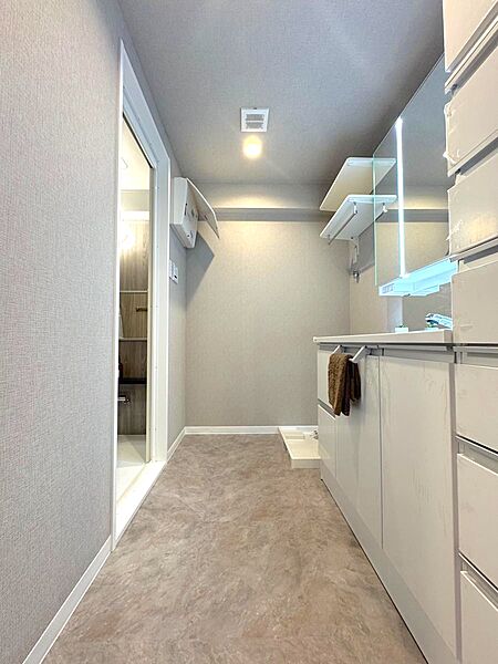 apartment 埼玉県熊谷市銀座３丁目61-1
地図を見る