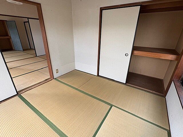 寝室