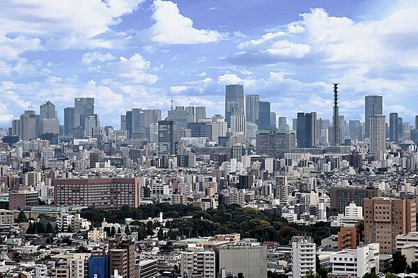 【住戸からの眺望写真】地下3階付き地上42階建の34階部分に位置します。高層階ならではの開放的な眺めが楽しめます。※眺望は将来にわたって保証されるものではありません。