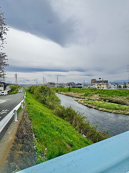 【周辺の景色】利便と自然を享受できる住環境も魅力です。周辺環境とあわせて、ぜひご検討ください。