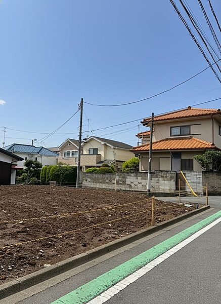 【前面道路含む現地写真】実際の広さや交通状況など、周辺環境と併せて、お気軽に現地をご確認ください。