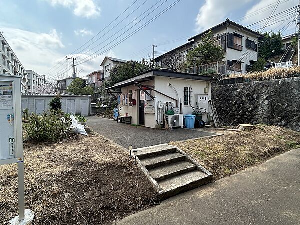 【管理人室】総戸数40戸。大成有楽不動産株式会社によって日勤管理されています。現況居住中、詳細についてはお気軽にお問い合わせください。