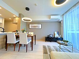 ドレッセあざみ野エスタフレンテ 3LDKのリビング/ダイニング