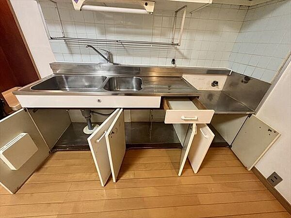 キッチン収納