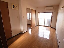 サン・ブリィエ 201 2階1LDKのリビング/ダイニング