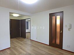 グランメール平岸48 202 2階2LDKのリビング/ダイニング