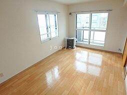 フレッシュリーヴス 302 3階1LDKのリビング/ダイニング