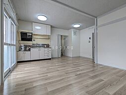 札幌市営東豊線 月寒中央駅 徒歩12分の賃貸マンション 5階2LDKのリビング/ダイニング