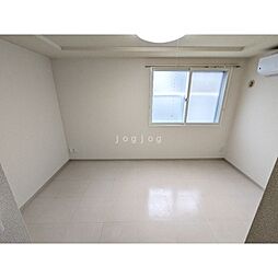 ヴェルテュ38 101 1階1Kのリビング/ダイニング