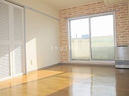 グリーンホームズ 405 4階1DKのリビング/ダイニング