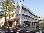 京都市西京区大枝中山町 3階建 築38年のイメージ