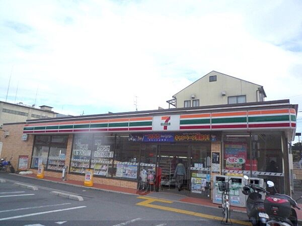 画像12:セブンイレブン　京都太秦蚕ノ社店まで400メートル