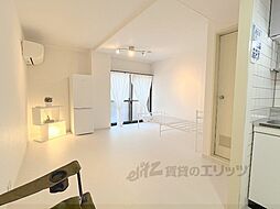 グランタック竜安寺 1階1Kのリビング/ダイニング