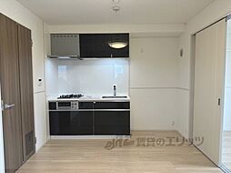 JR山陰本線 亀岡駅 徒歩5分の賃貸マンション 3階1LDKのリビング/ダイニング