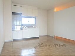 マンションみやび 3階2LDKのリビング/ダイニング