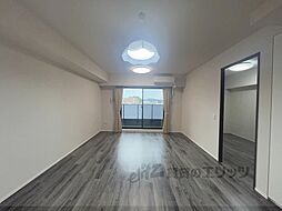 ライオンズ嵯峨天龍寺若宮　西の邸 317 3階3LDKのリビング/ダイニング