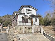 亀岡駅よりバス50分 徒歩14分 築38年2ヶ月の賃貸物件