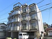 亀岡駅より徒歩15分 3階 築33年7ヶ月の賃貸物件