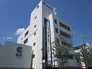 亀岡駅より徒歩3分 3階 築29年9ヶ月の賃貸物件