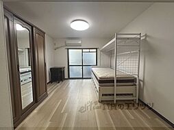 サンライズ嵯峨B-2 B-2 2階ワンルームのリビング/ダイニング