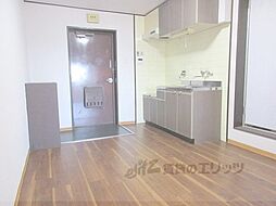 グランディール嵯峨 2階1DKのリビング/ダイニング