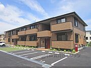 亀岡駅より徒歩14分 1階 築2年4ヶ月の賃貸物件