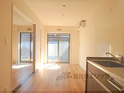 ユアメゾン梅津北 102 1階1DKのリビング/ダイニング