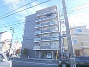 西京極駅より徒歩22分 3階 築5年8ヶ月の賃貸物件