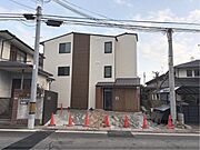 太秦駅より徒歩15分 3階 新築の賃貸物件