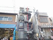 西院駅より徒歩33分 4階 築37年8ヶ月の賃貸物件