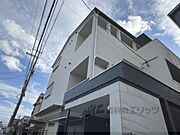 円町駅より徒歩7分 1階 築1年の賃貸物件