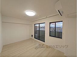 ウエスト　コミタリアIII 3階1LDKのリビング/ダイニング