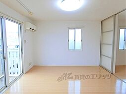 ｆｅｌｉｃｅ 2階1LDKのリビング/ダイニング