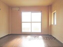 ＳｕｒｐｌｕｓＩハピネスＢ 1階1Kのリビング/ダイニング