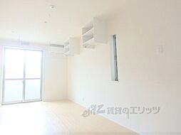 エルメゾン　ラクワット 101 1階ワンルームのリビング/ダイニング