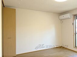 JR東海道・山陽本線 南彦根駅 徒歩14分の賃貸アパート 1階1Kのリビング/ダイニング