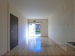 和泉ハイツ 1階1LDKのリビング/ダイニング